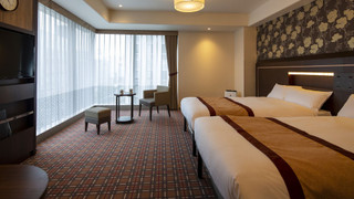 デラックス ツインルーム 禁煙 (37㎡)(2-4名部屋、大人3-4名の場合ベッド追加)