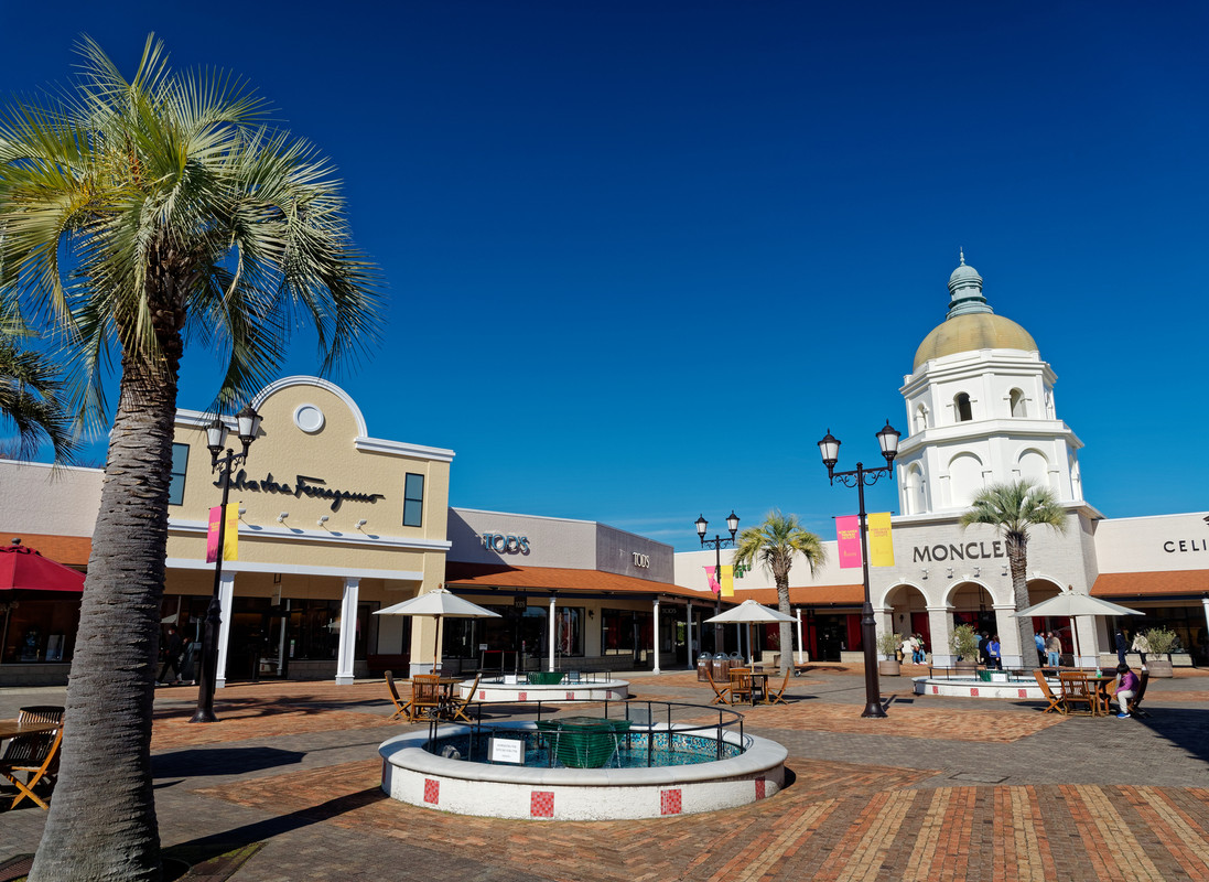 神戸三田プレミアム・アウトレット
