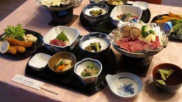 食事・飲み物 / 5