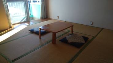 客室 / 2