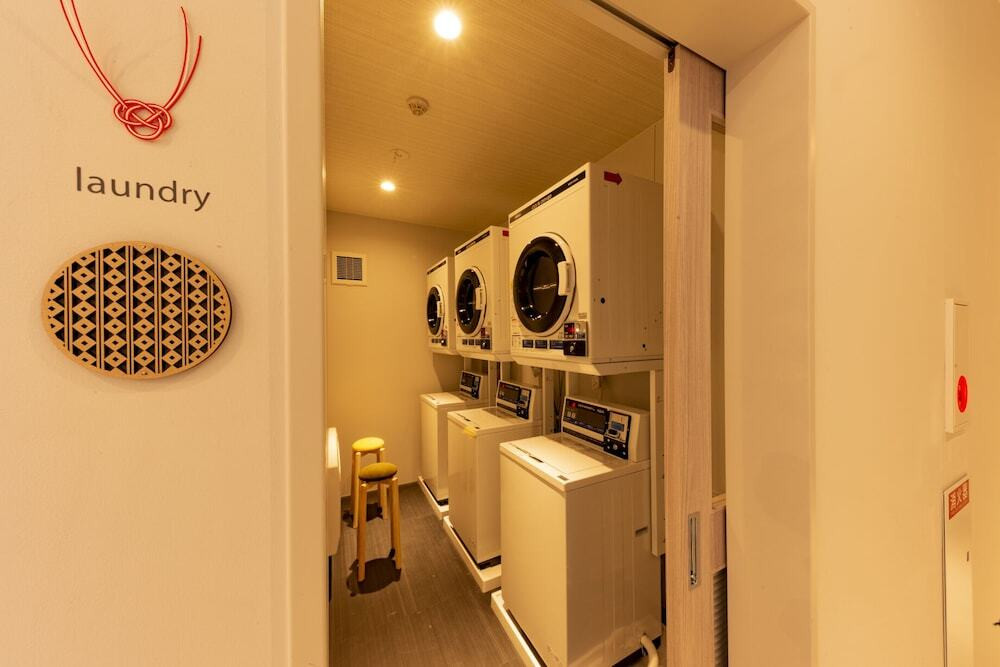 ロビーラウンジ