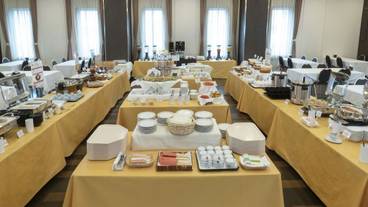 朝食スペース / 7