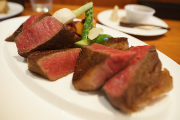 「裏参道牛肉店」料理 964106 ビフテキランチ（さとー、りぶ、あぶしん