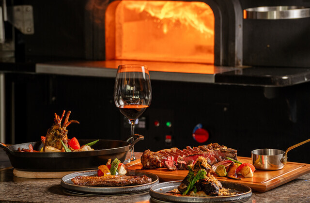 オールデイダイニング　夕食①