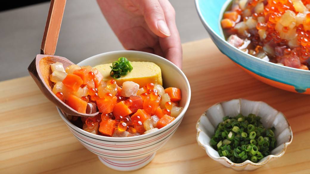 朝食ビュッフェの海宝丼 / 2