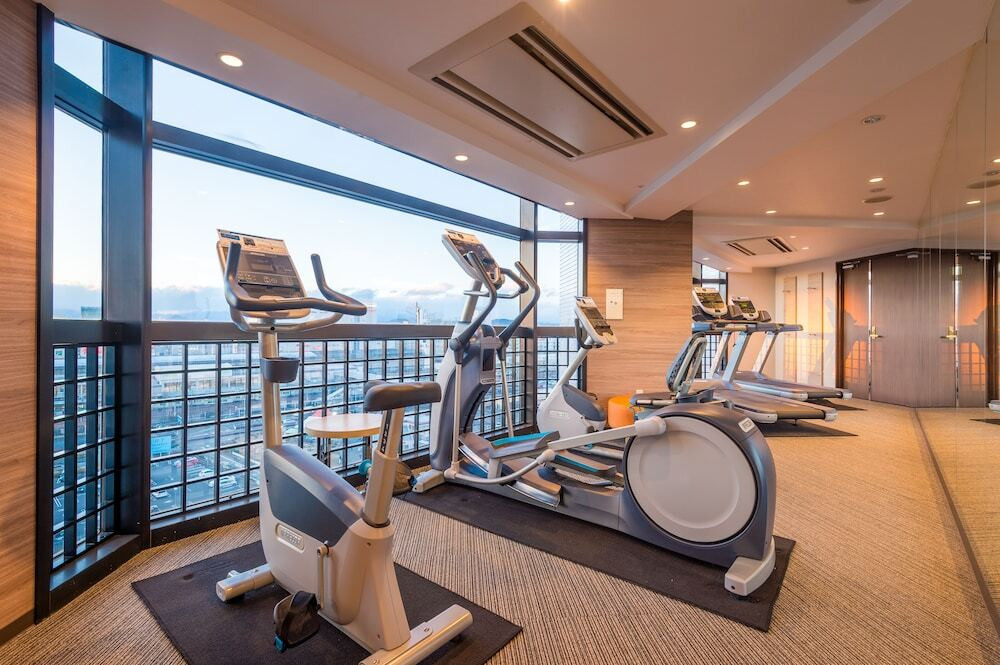 無料で利用できるフィットネスジム3967069