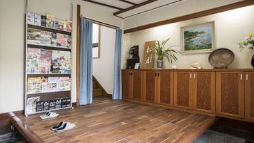 内部エントランス / 3