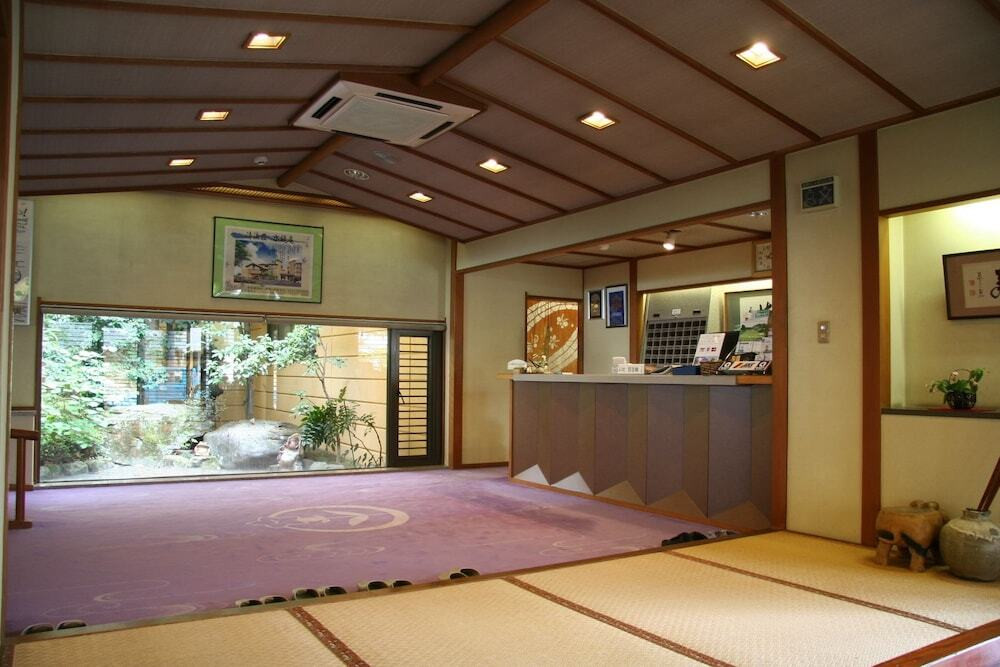 内部エントランス