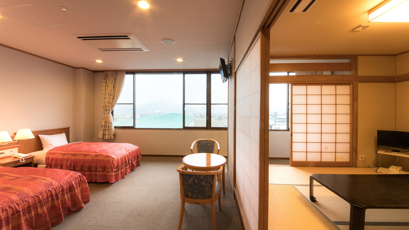 リーズナブルに温泉＆グルメを満喫4254794