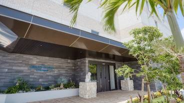 内部エントランス / 2