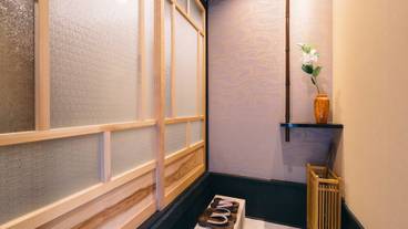 内部エントランス / 2