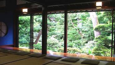 施設内の設備 / 11