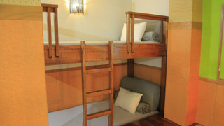 ファミリー スタジオ ベッド (複数台) 禁煙