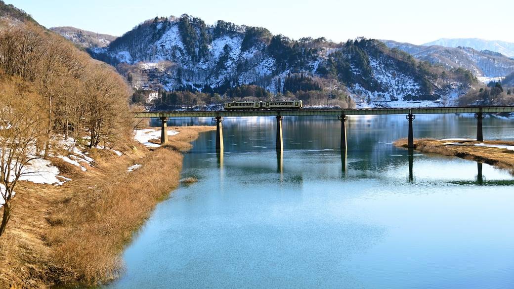 錦秋湖 / 2