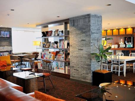 品川プリンスホテル Nタワー / 1