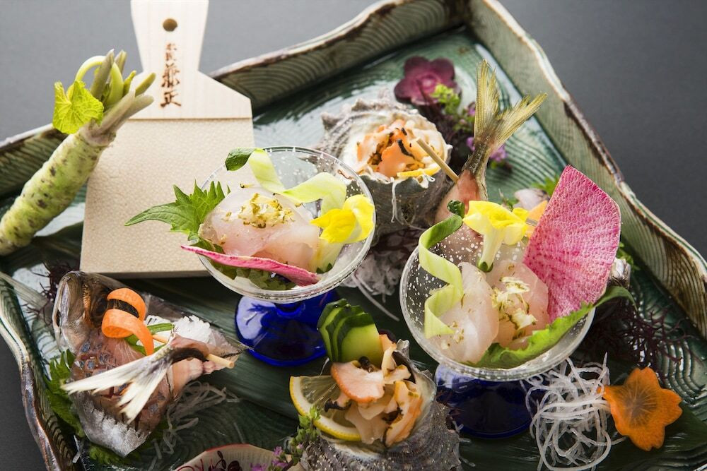 人目が気になる…。そんな方には、「お部屋食」の旅館がおすすめ！4239827