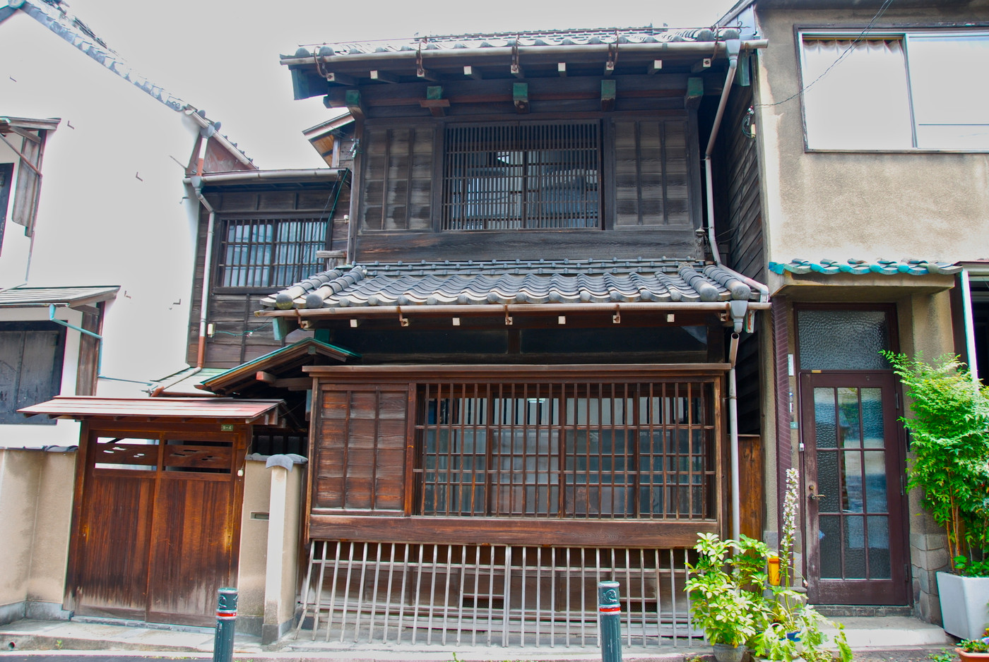 樋口一葉が通った「旧伊勢屋質店」(東京都文京区本郷)
