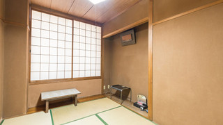 和室 2人部屋 共用バスルーム  喫煙可