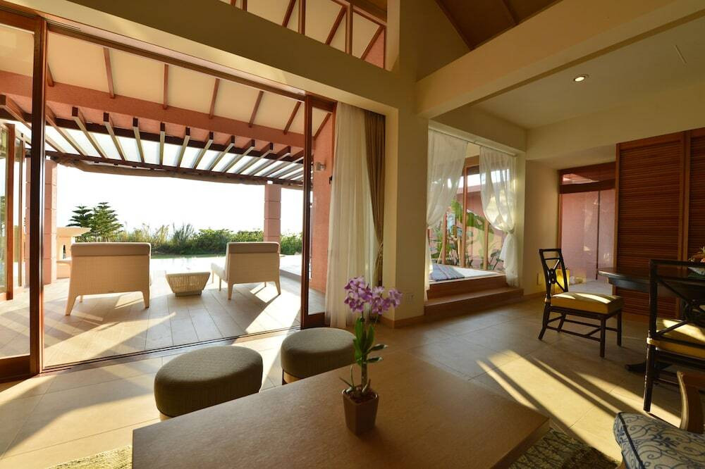 専属バトラーにアテンドされる究極のハイクラス女子旅3531132