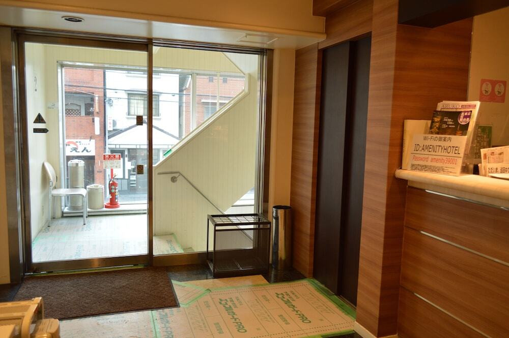 内部エントランス