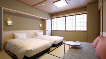 客室 / 7