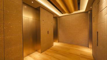 エレベーター / 1