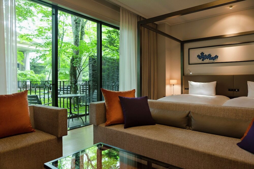 静かな別荘地に佇む高級ホテルでラグジュアリーなひとときを4021990