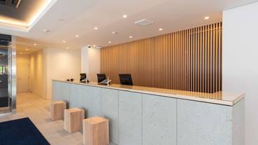 内部エントランス / 2