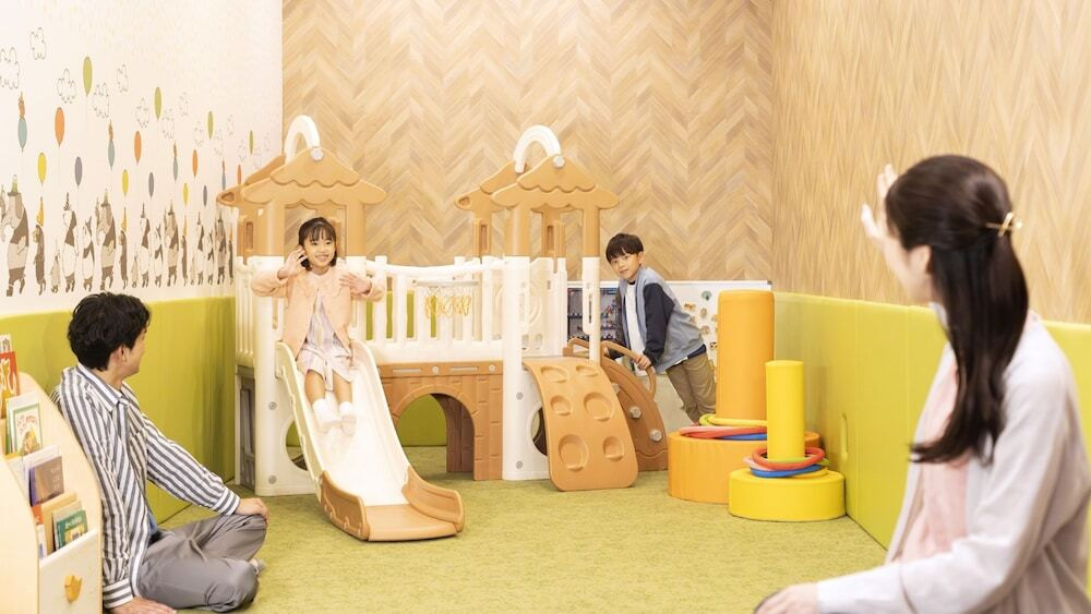 子供用の遊び場 - 屋内