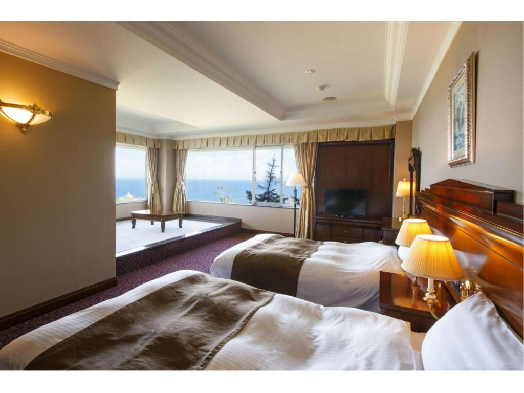 海を一望する露天風呂と、創作フレンチが魅力のリゾートホテル3385678