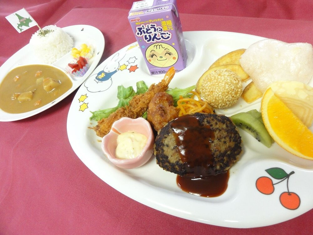 お子様ランチ 夕食一例