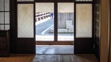 内部エントランス / 2