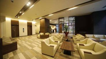 ロビー応接スペース / 5