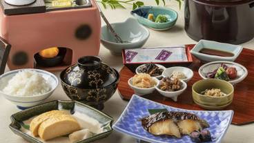 食事・飲み物 / 27