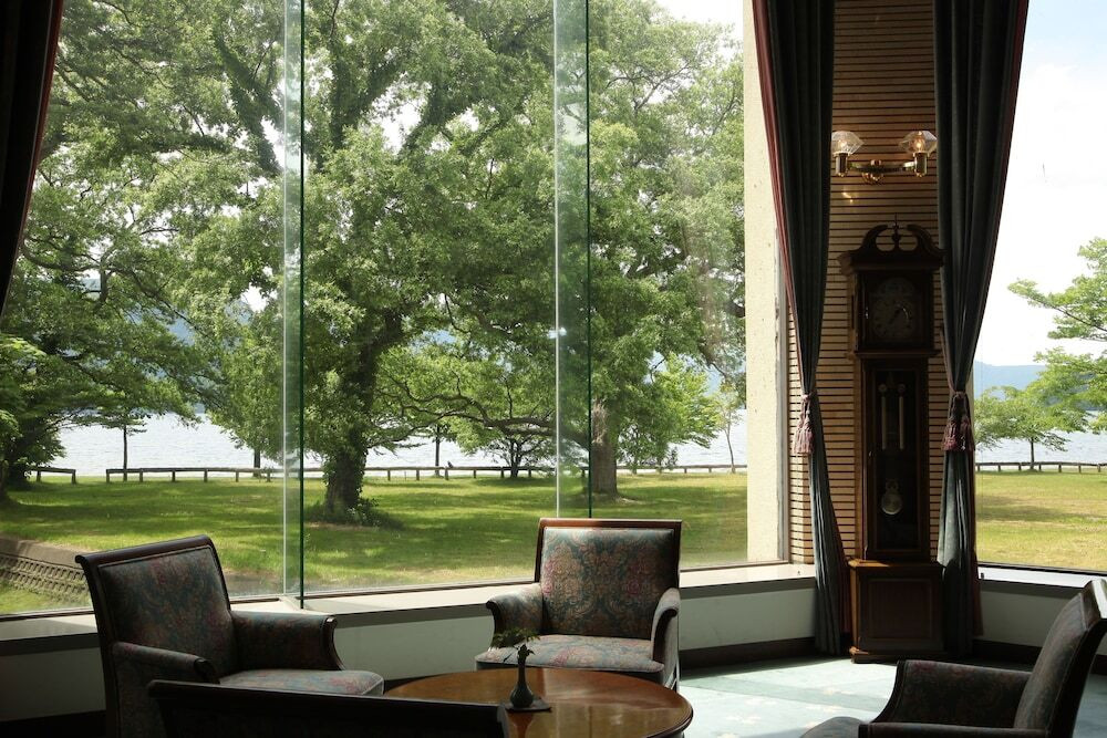 ロビー応接スペース