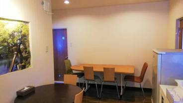 客室内のダイニングエリア / 31