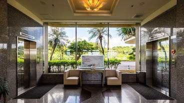 エレベーター / 1