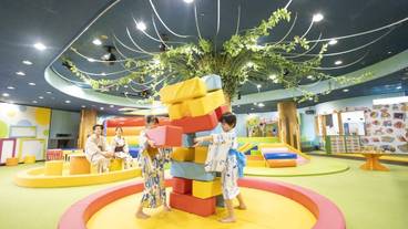 子供用の遊び場 - 屋内 / 6