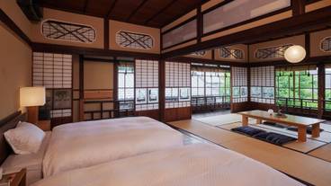 グランド4人部屋　寝室・居間 / 5