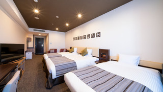 デラックストリプル　禁煙　大人定員3名様