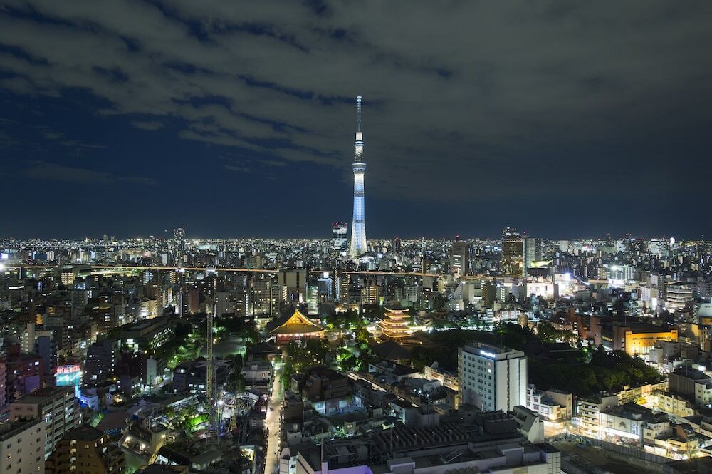 東京スカイツリー&浅草寺が織りなす夜景に息をのむ3464015