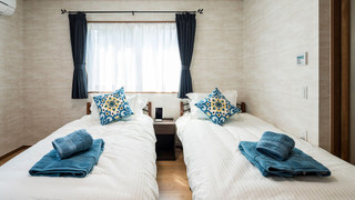 トリプルルーム　専用バスルーム付