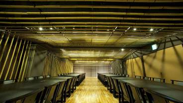 ボールルーム / 5