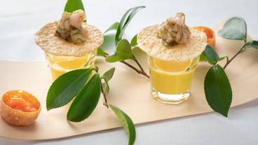 食事・飲み物 / 12