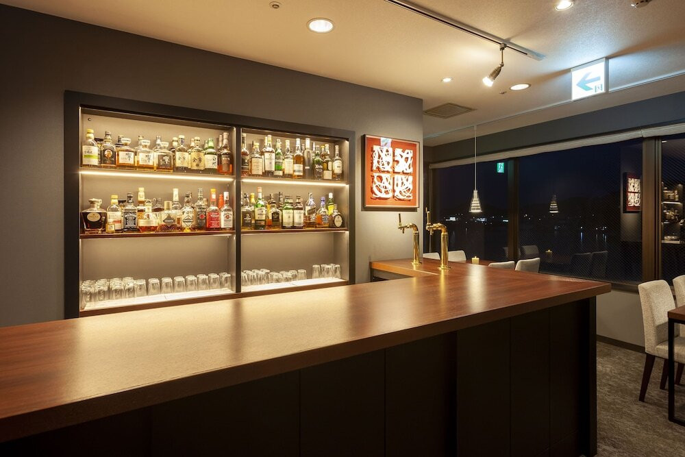 クリスタル バーカウンター