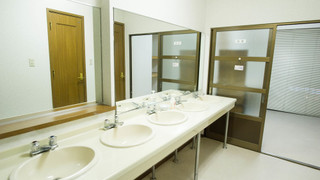 ツインルーム 共用バスルーム