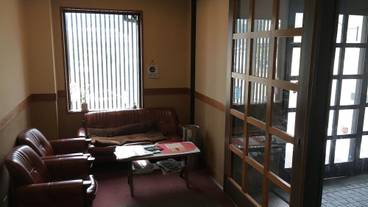 ロビー応接スペース / 3