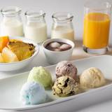 アイスクリームやフルーツなど / 5