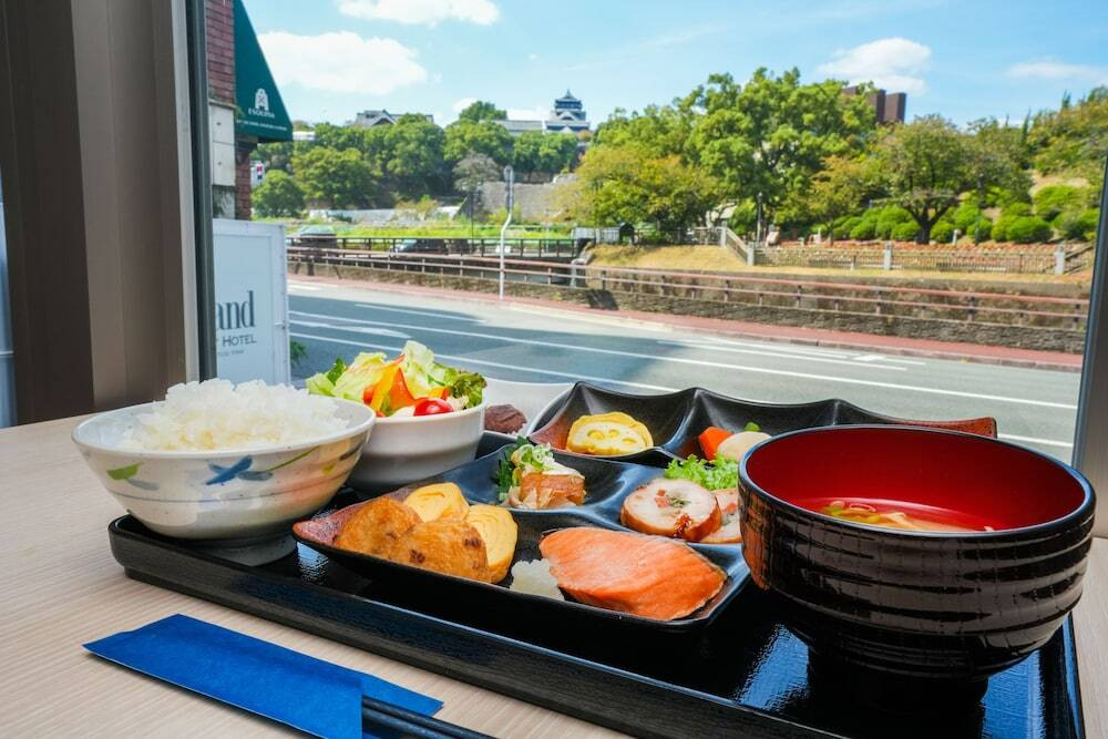 朝食