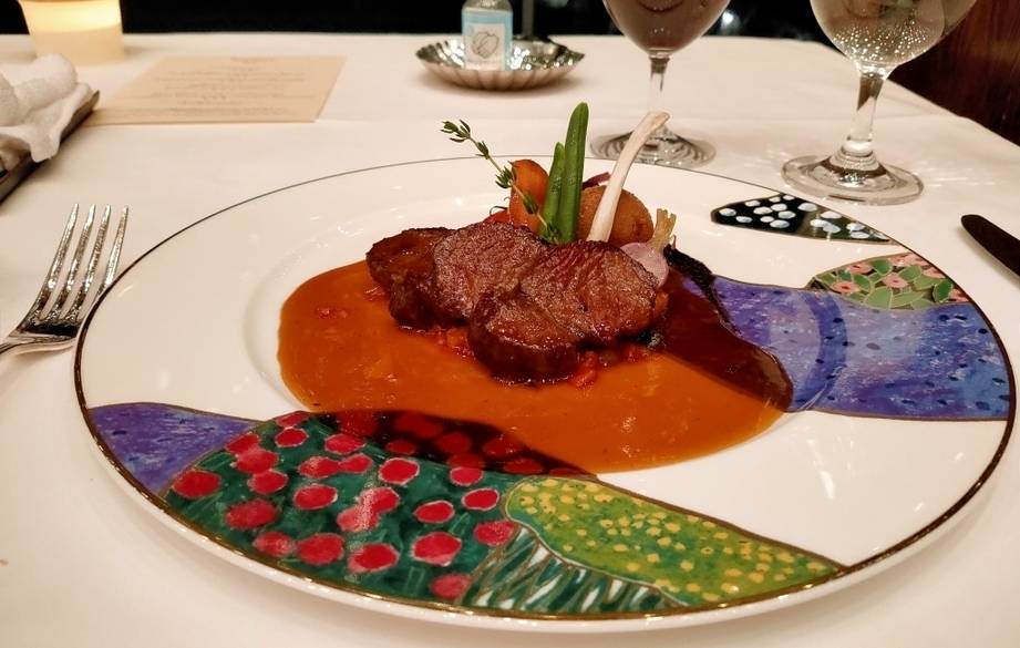 お好みの夕食で
優雅なひと時を / 1